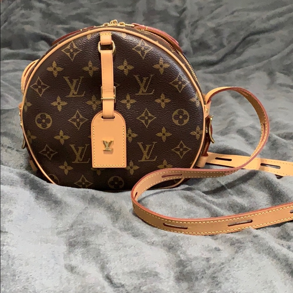 💯 AUTHENTIC Louis Vuitton Boite Chapeau Souple MM